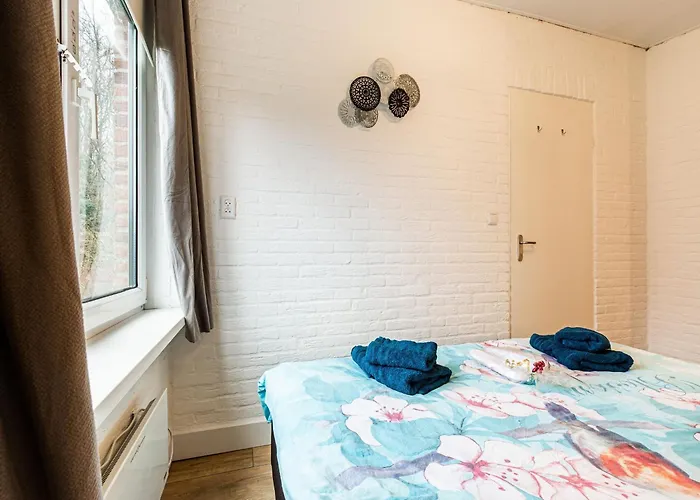 In Near * Noordwijkerhout